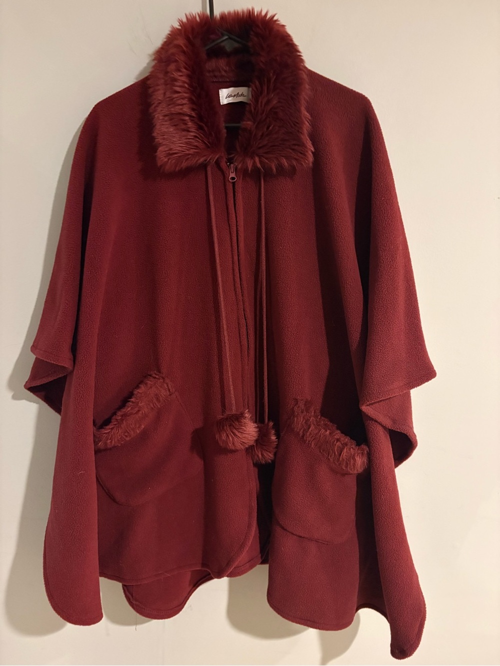 Le Moda Burgundy Fleece Cape Poncho Faux Fur Collar Pom Pom Pockets